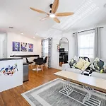 New! Family Cottage Near Disney-Sleep 6
