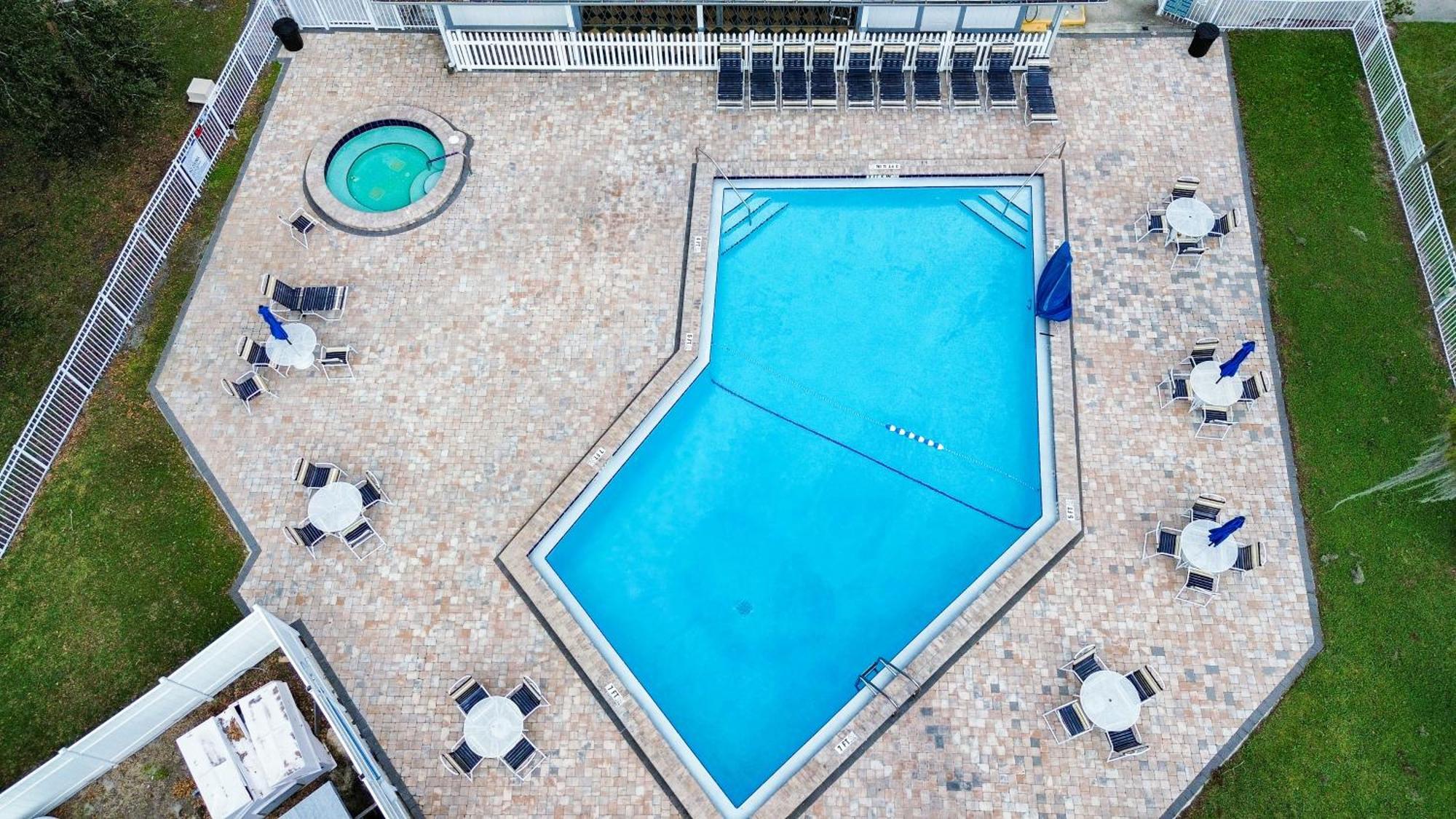 Holiday home New! Family Near Disney-sleep 6 Kissimmee
