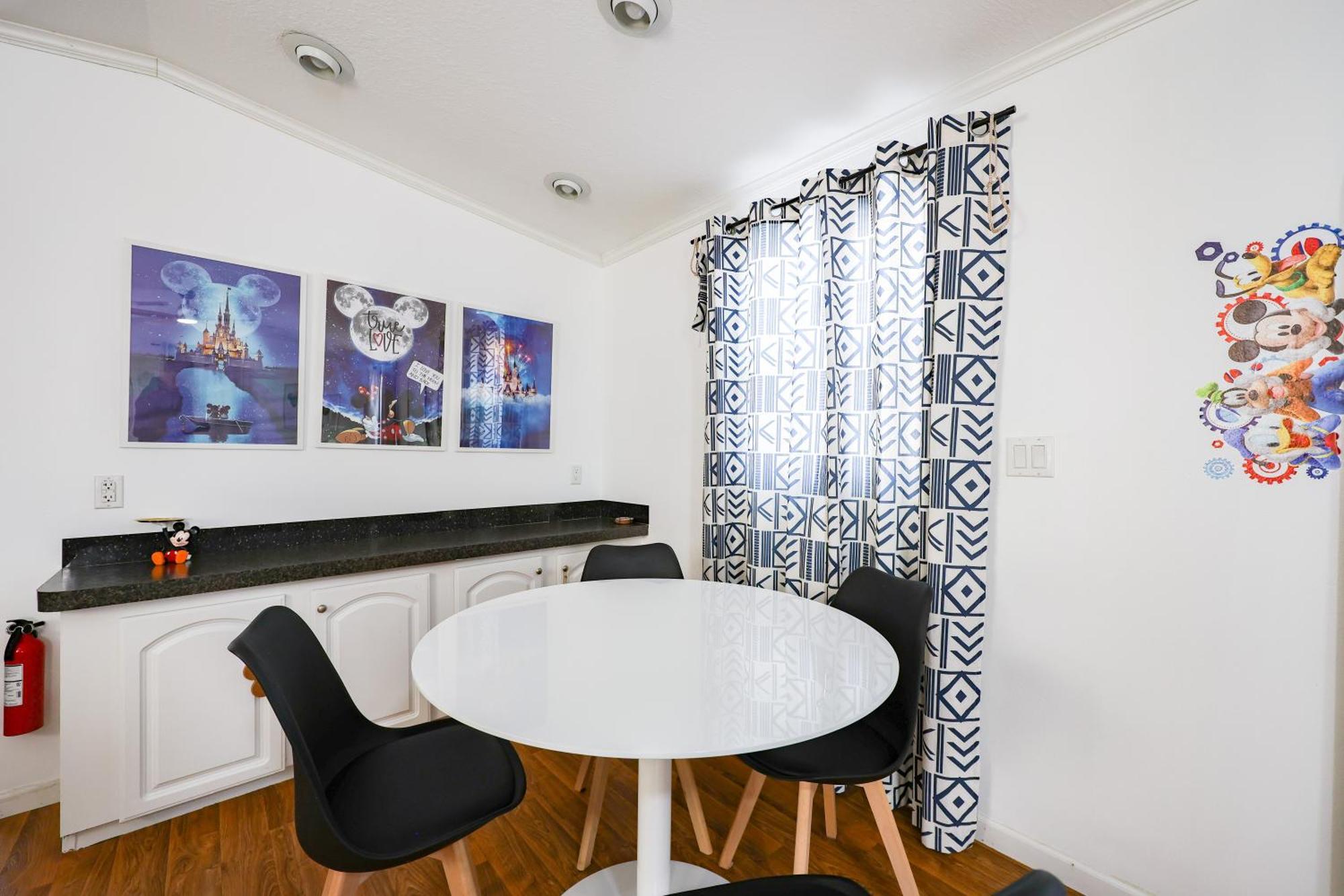 New! Family Near Disney-sleep 6 * Kissimmee